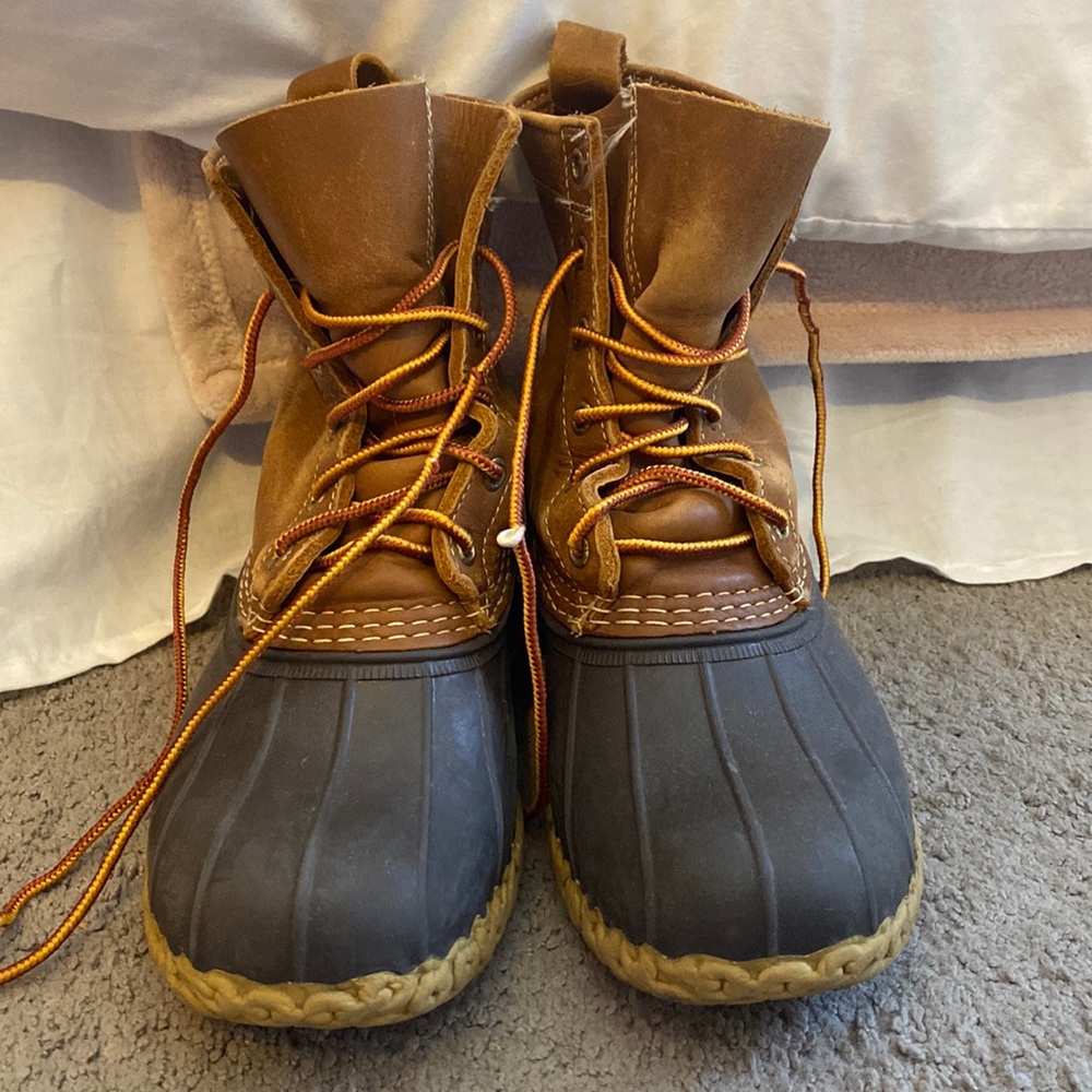 Bean boots